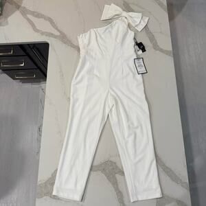 Adrianna Papell NWT One Shoulder Ivory Jumpsuit Bow Accent Womens Size 16 Spring